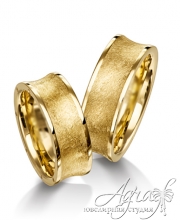 Обручальные кольца из желтого золота, вогнутые снаружи